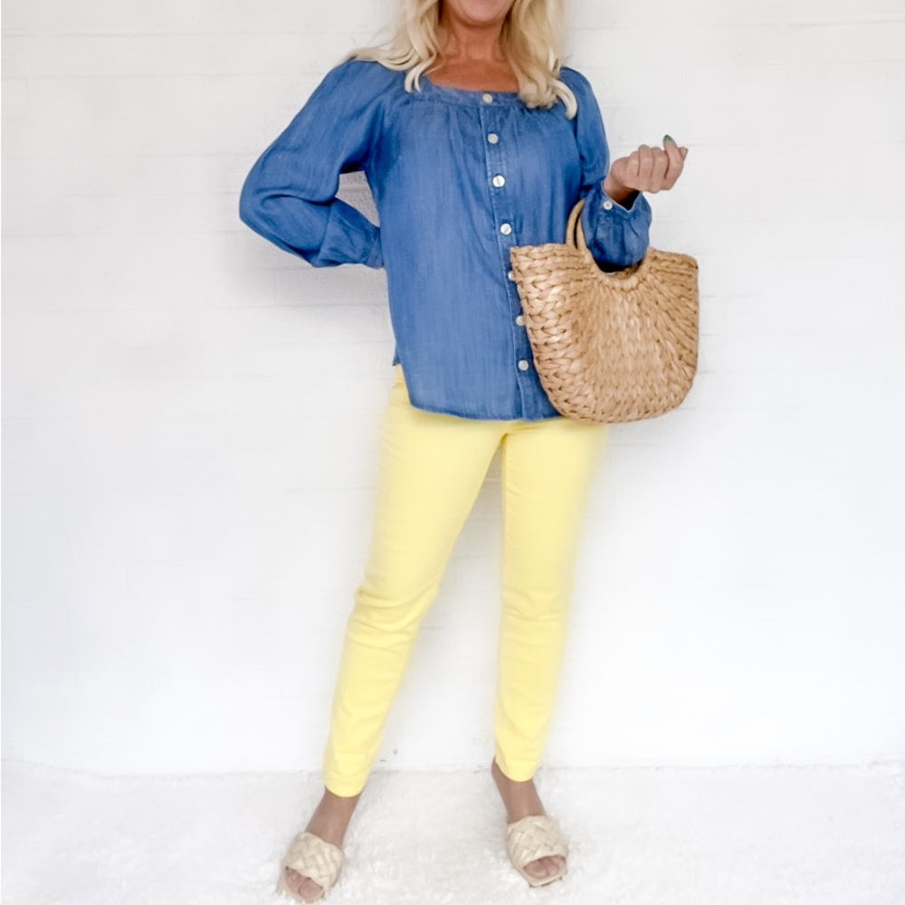 NWT Talbots Chambray Square Neck Button Up Blouse - SP
